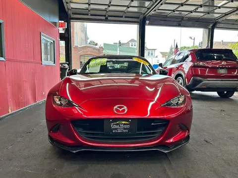 2024 Mazda MX-5 Miata Club Auto