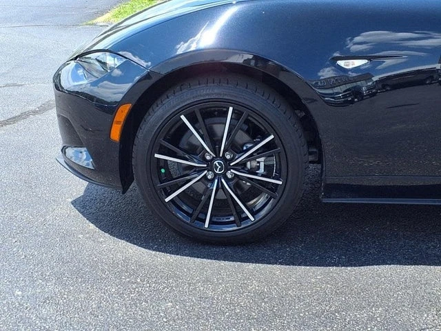2024 Mazda ND MX-5 Miata - Image 13 of 14