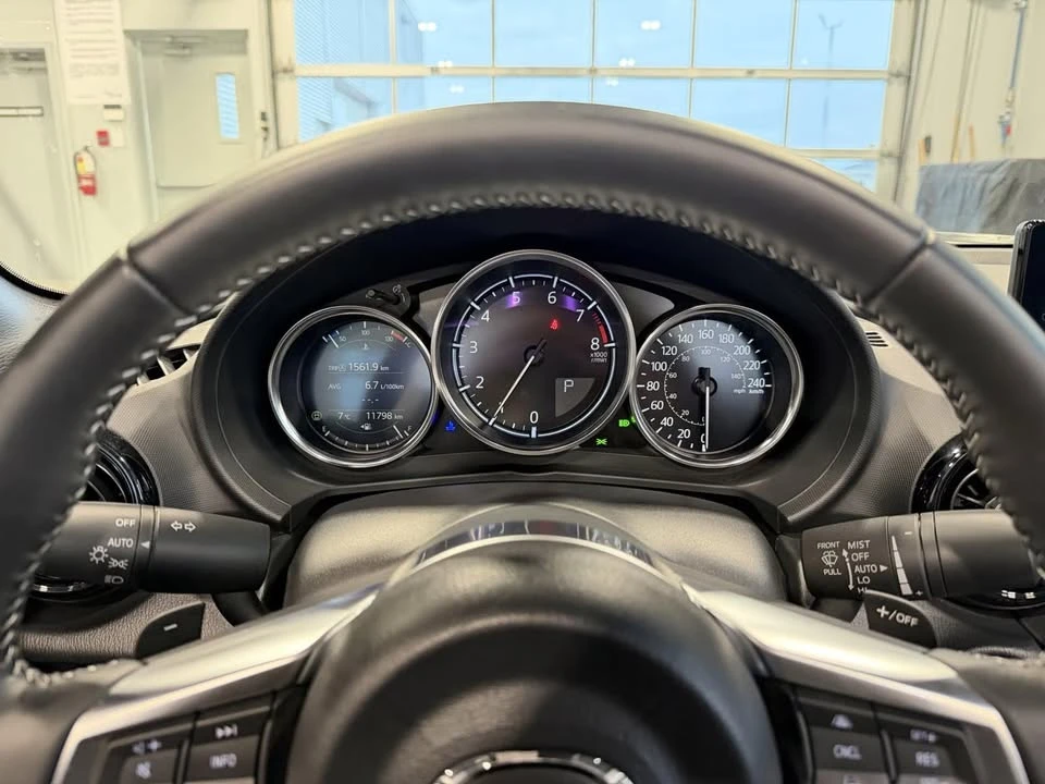 2024 Mazda ND MX-5 Miata - Image 9 of 11