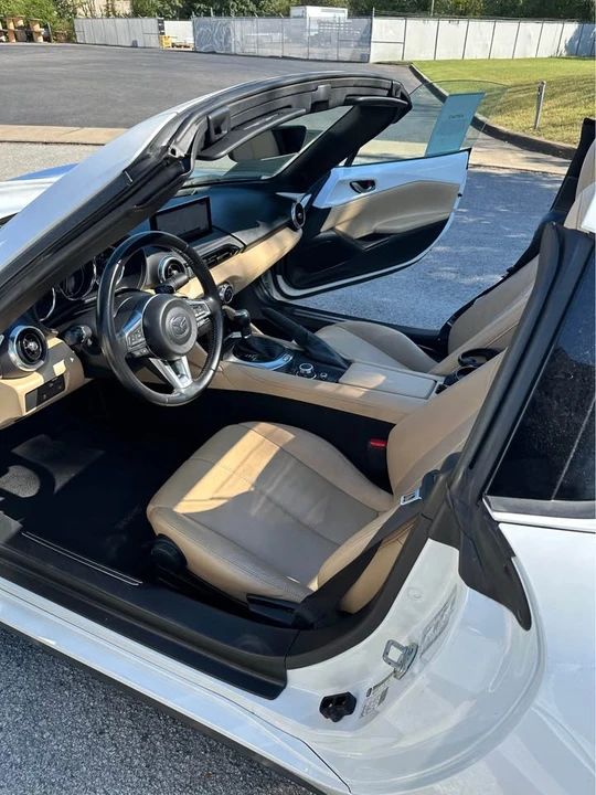 2024 Mazda ND MX-5 Miata - Image 4 of 11