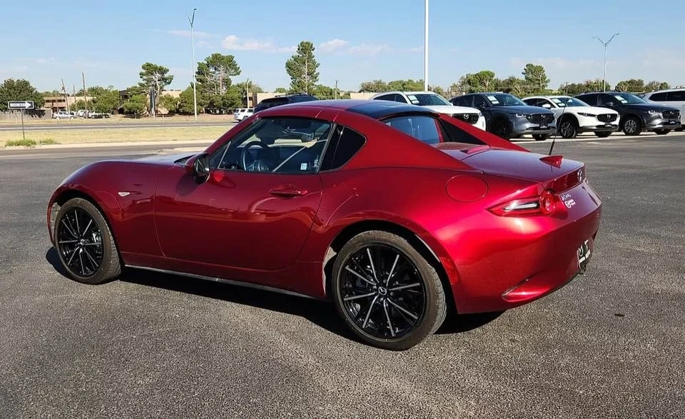 2024 Mazda ND MX-5 Miata - Image 4 of 11