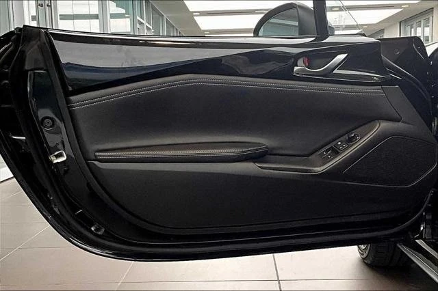 2024 Mazda ND MX-5 Miata - Image 17 of 19