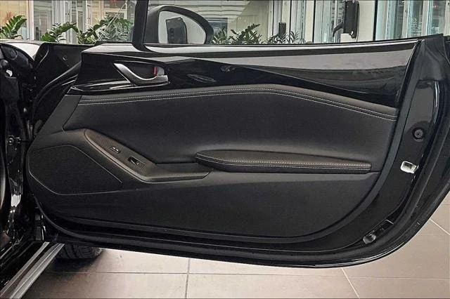 2024 Mazda ND MX-5 Miata - Image 18 of 19