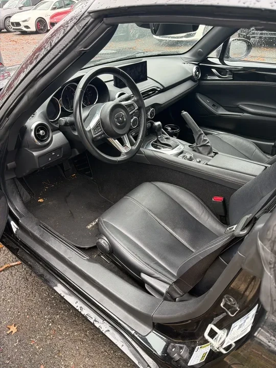 2024 Mazda ND MX-5 Miata - Image 7 of 8