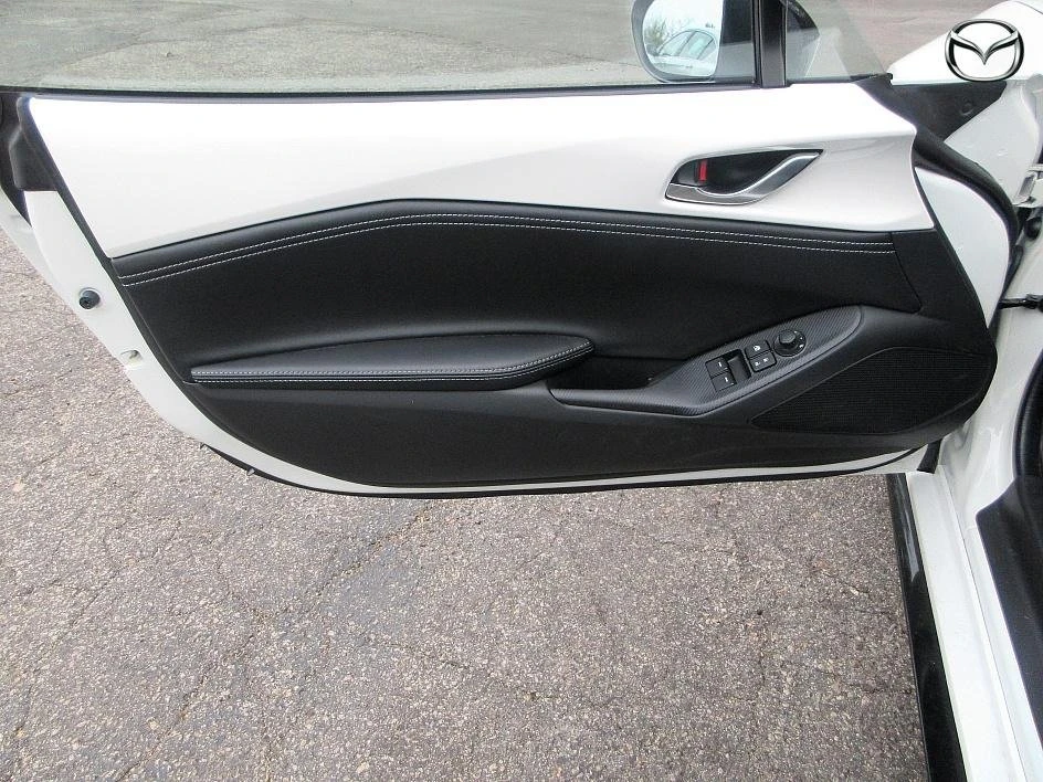 2024 Mazda ND MX-5 Miata - Image 9 of 12