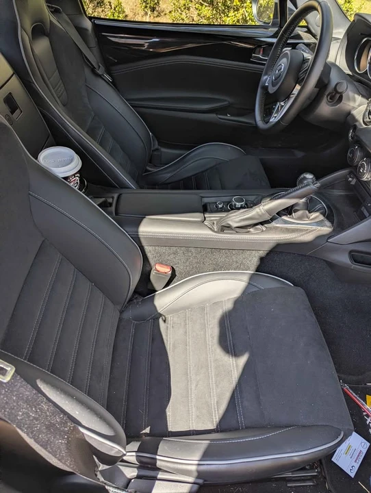 2024 Mazda ND MX-5 Miata - Image 9 of 14