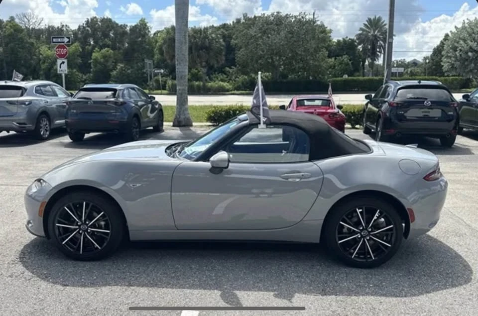 2024 Mazda ND MX-5 Miata - Image 7 of 11