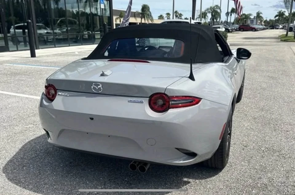 2024 Mazda ND MX-5 Miata - Image 6 of 11