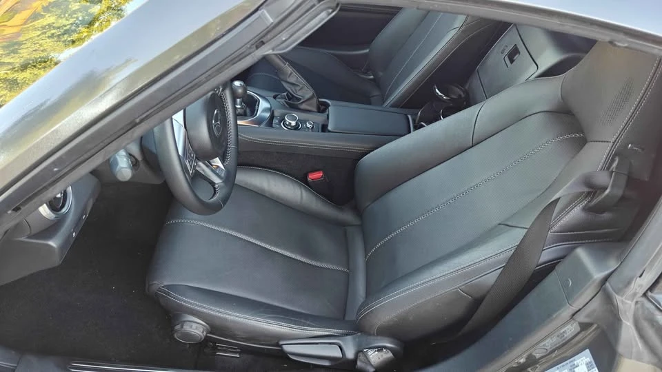 2024 Mazda ND MX-5 Miata - Image 8 of 10