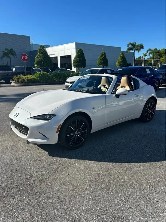 2024 Mazda ND MX-5 Miata - Image 9 of 10