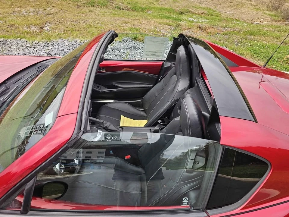 2024 Mazda ND MX-5 Miata - Image 8 of 11