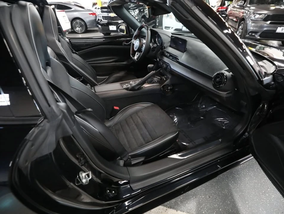 2024 Mazda ND MX-5 Miata - Image 11 of 18