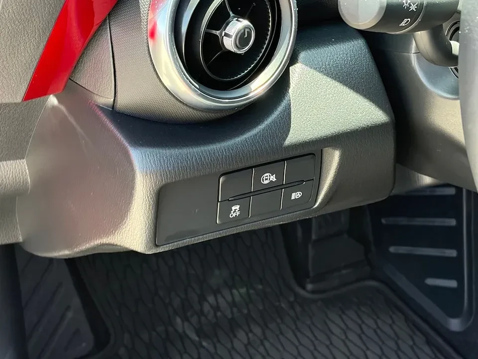 2024 Mazda ND MX-5 Miata - Image 7 of 13