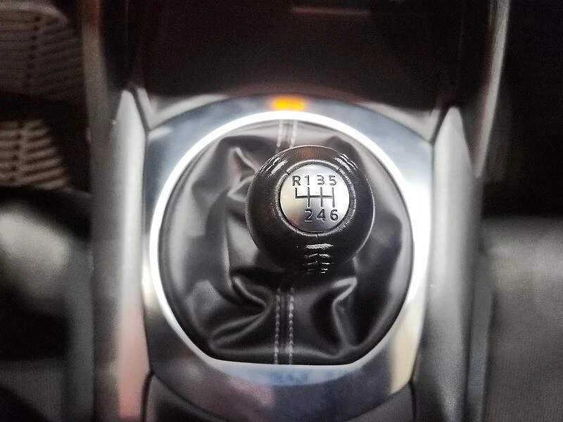 2024 Mazda ND MX-5 Miata - Image 14 of 16