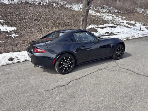 2024 Mazda MX-5 RF GT