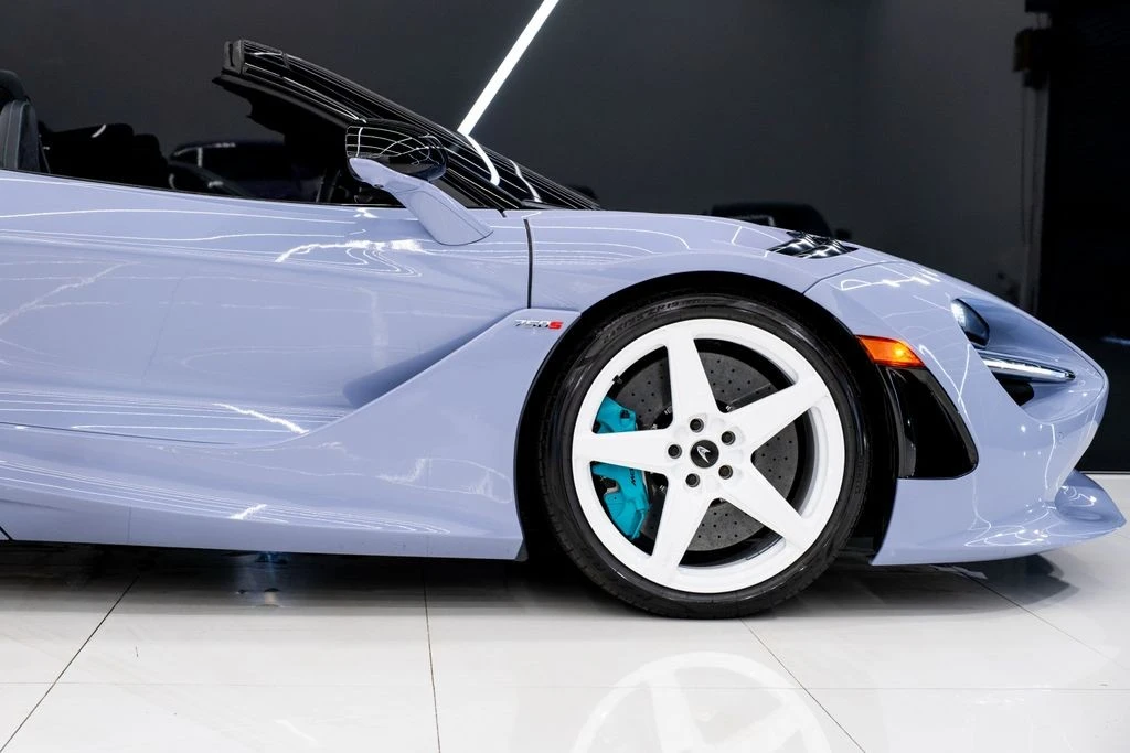 2024 McLaren 750S - Image 10 of 31
