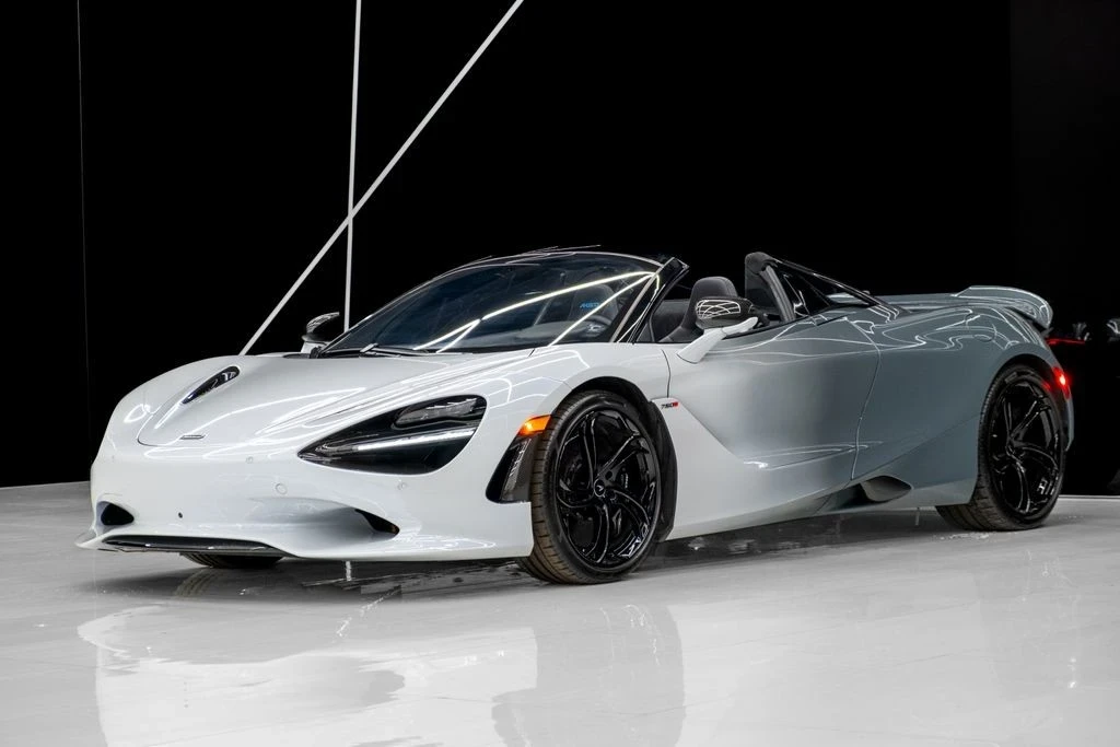 2024 McLaren 750S - Image 2 of 21