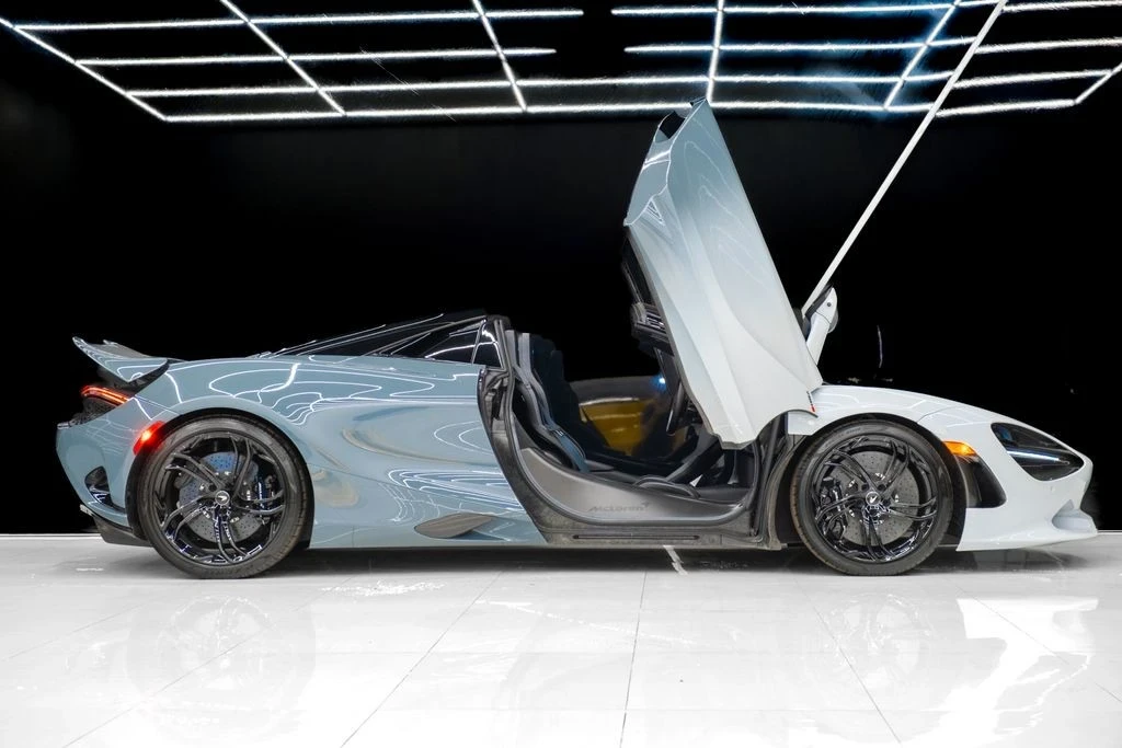 2024 McLaren 750S - Image 9 of 21