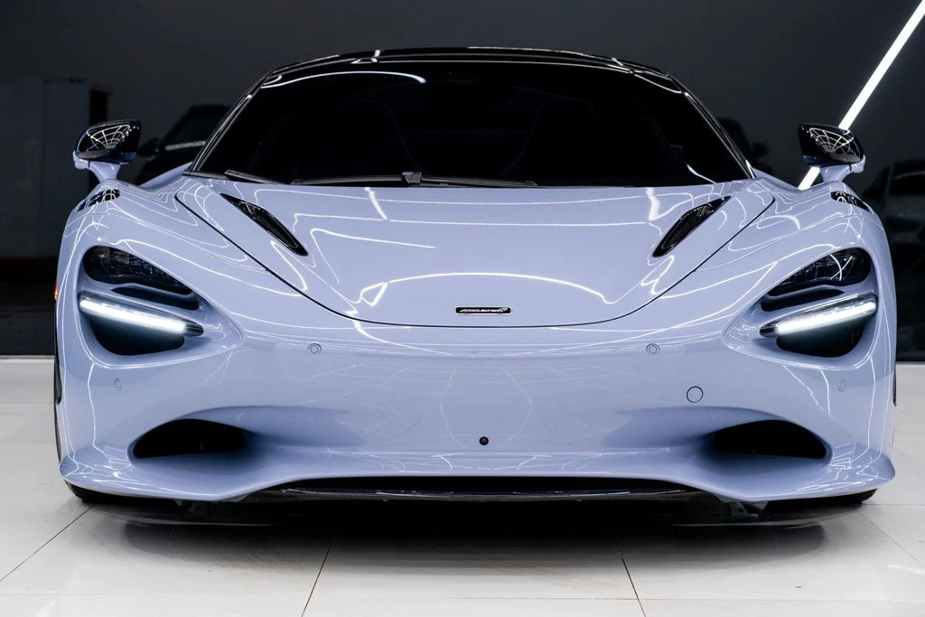 2024 McLaren 750S - Image 2 of 31