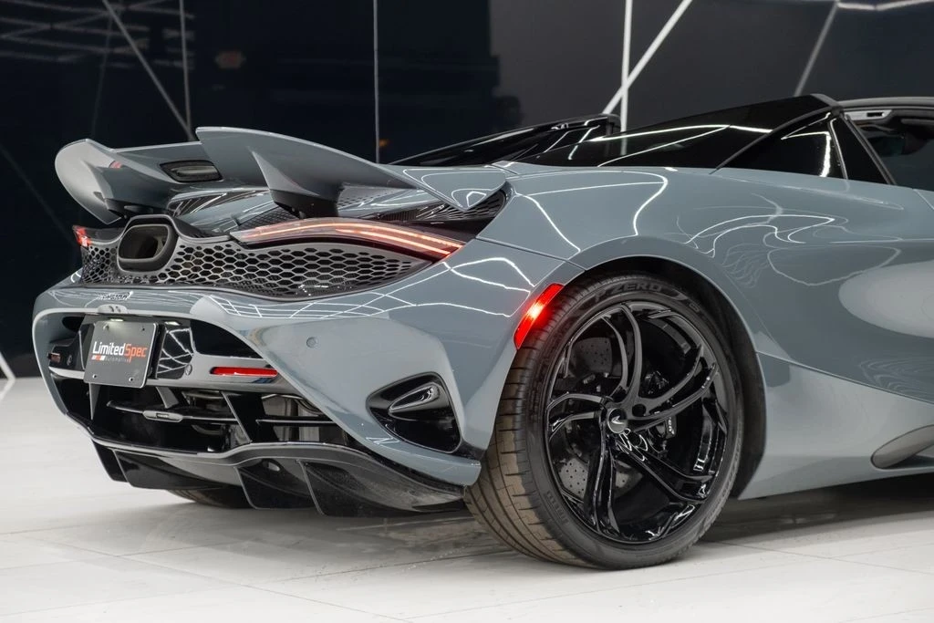 2024 McLaren 750S - Image 14 of 21