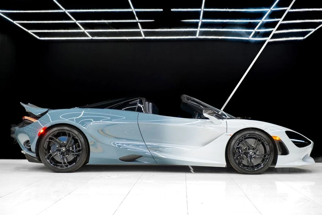 2024 McLaren 750S - Image 10 of 21