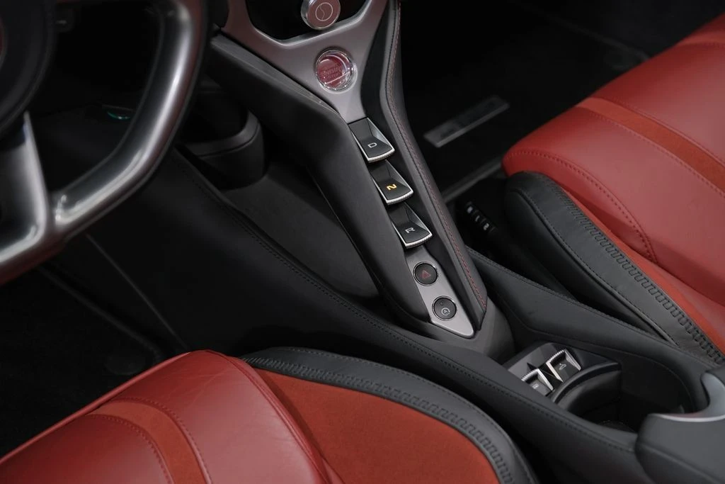 2024 McLaren 750S - Image 24 of 31