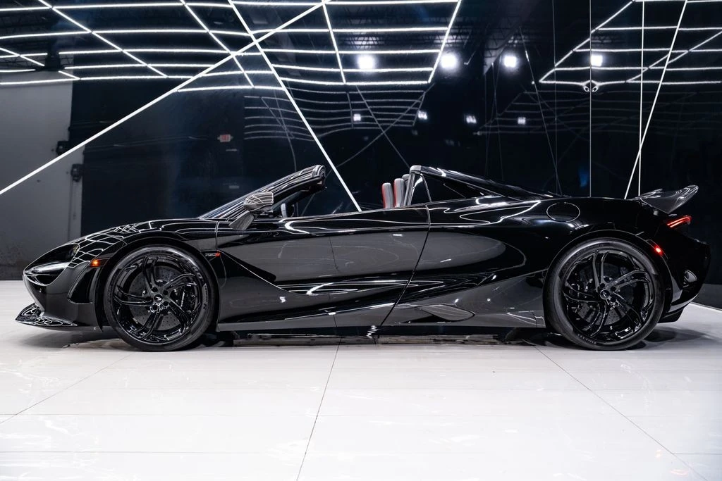 2024 McLaren 750S - Image 17 of 31