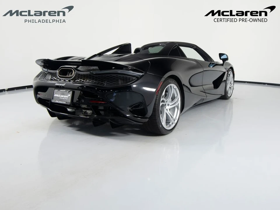 2024 McLaren 750S Spider - Image 6 of 31