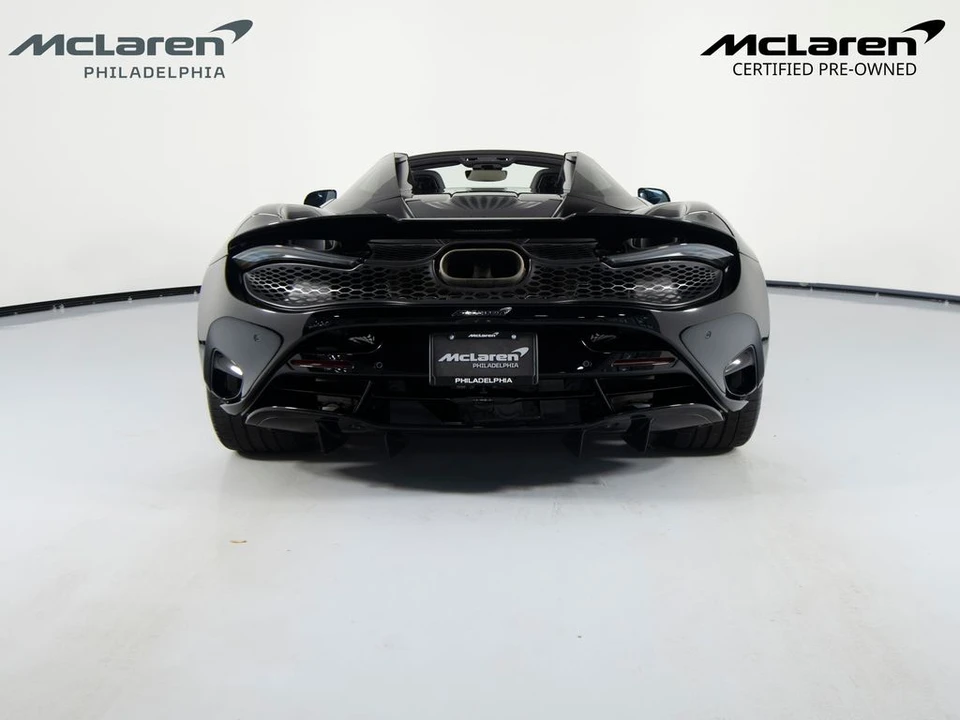 2024 McLaren 750S Spider - Image 7 of 31