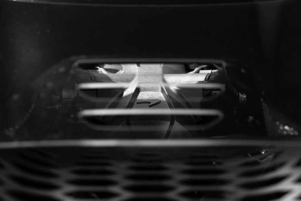 2024 McLaren 750S Coupe - Image 18 of 31