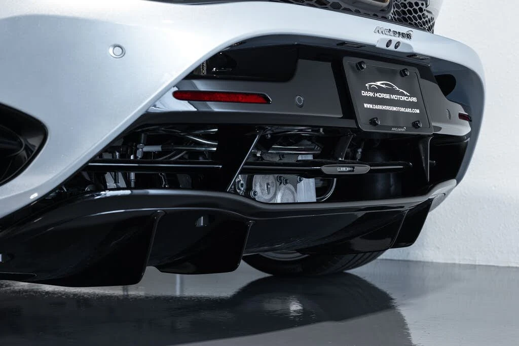 2024 McLaren 750S Coupe - Image 24 of 31