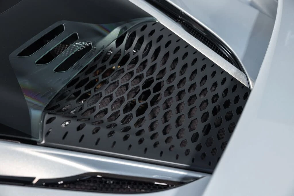 2024 McLaren 750S Coupe - Image 17 of 31