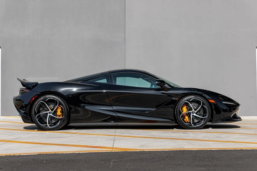 2024 McLaren 750S Coupe - Image 28 of 31