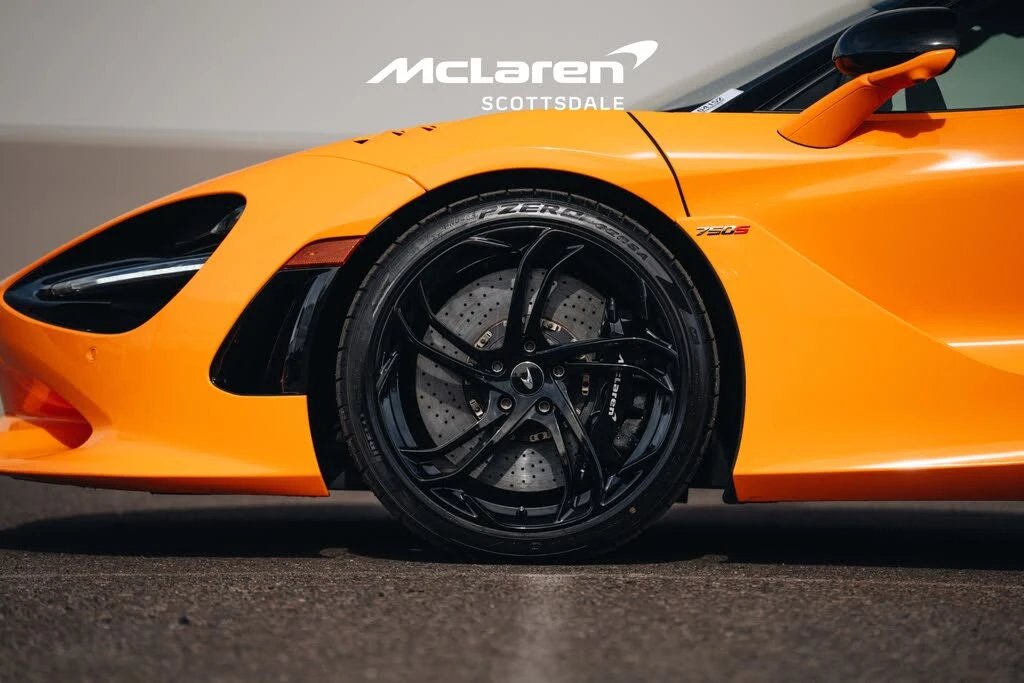 2024 McLaren 750S Coupe - Image 17 of 31
