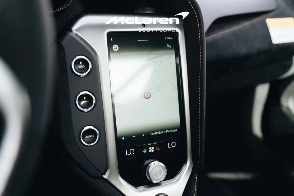2024 McLaren 750S Coupe - Image 30 of 31