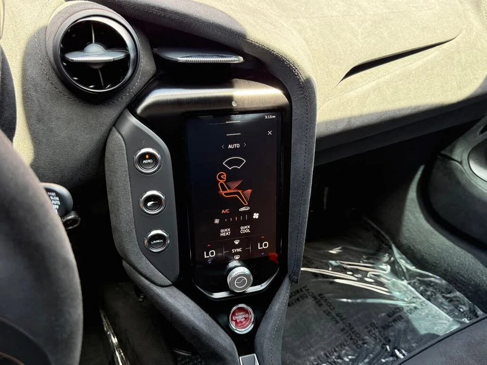 2024 McLaren 750S Coupe - Image 29 of 31