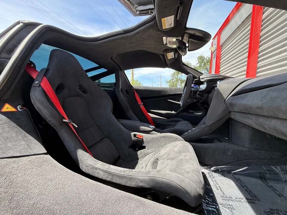 2024 McLaren 750S Coupe - Image 19 of 31