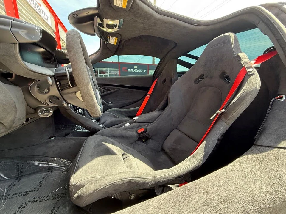 2024 McLaren 750S Coupe - Image 18 of 31