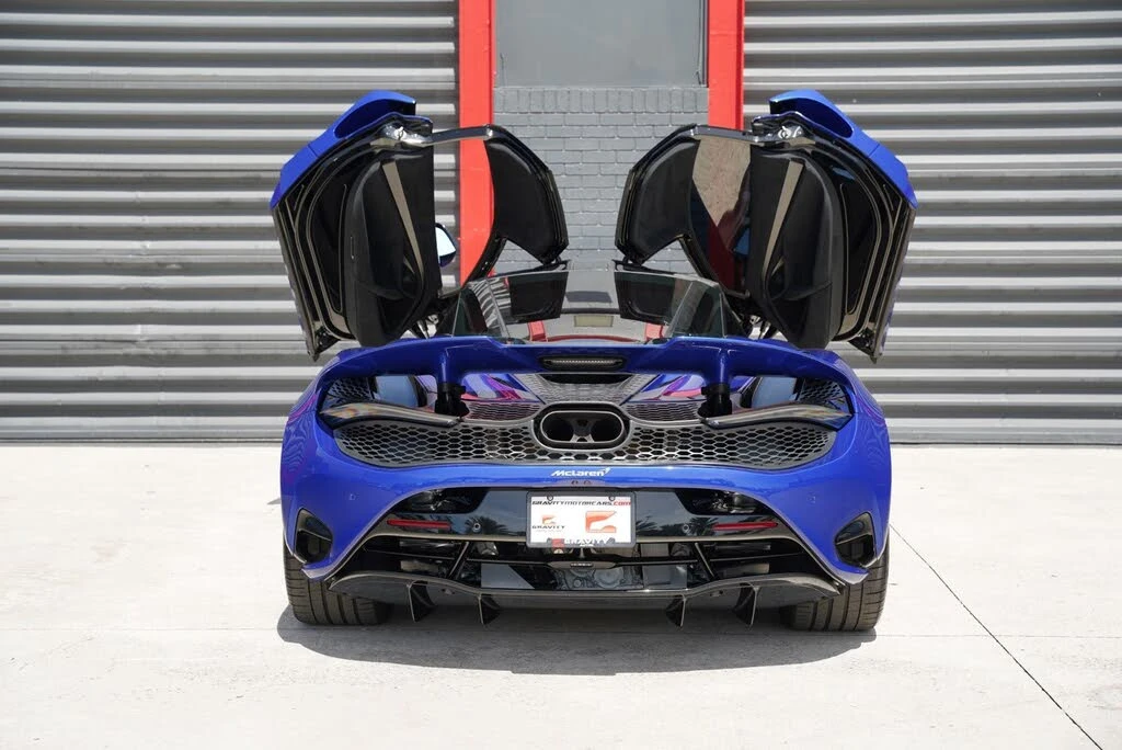 2024 McLaren 750S Coupe - Image 15 of 31