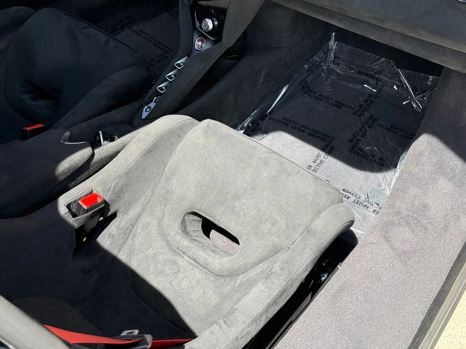 2024 McLaren 750S Coupe - Image 26 of 31