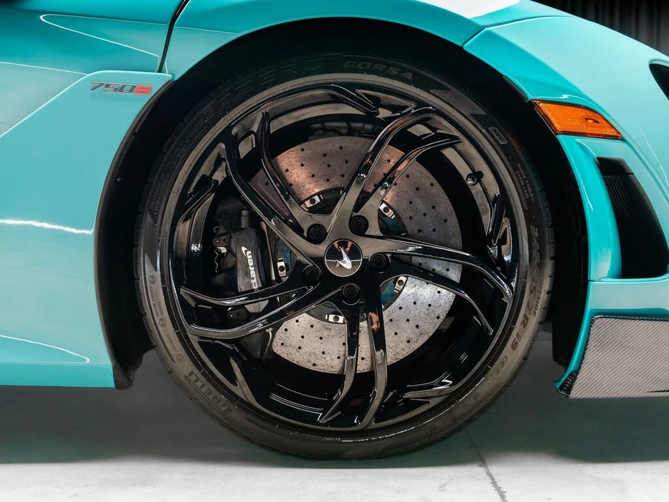 2024 McLaren 750S Coupe - Image 5 of 31
