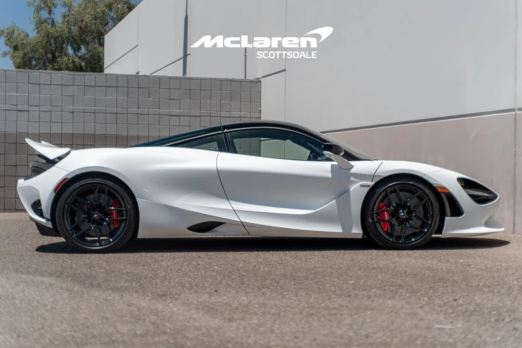 2024 McLaren 750S Coupe - Image 7 of 29