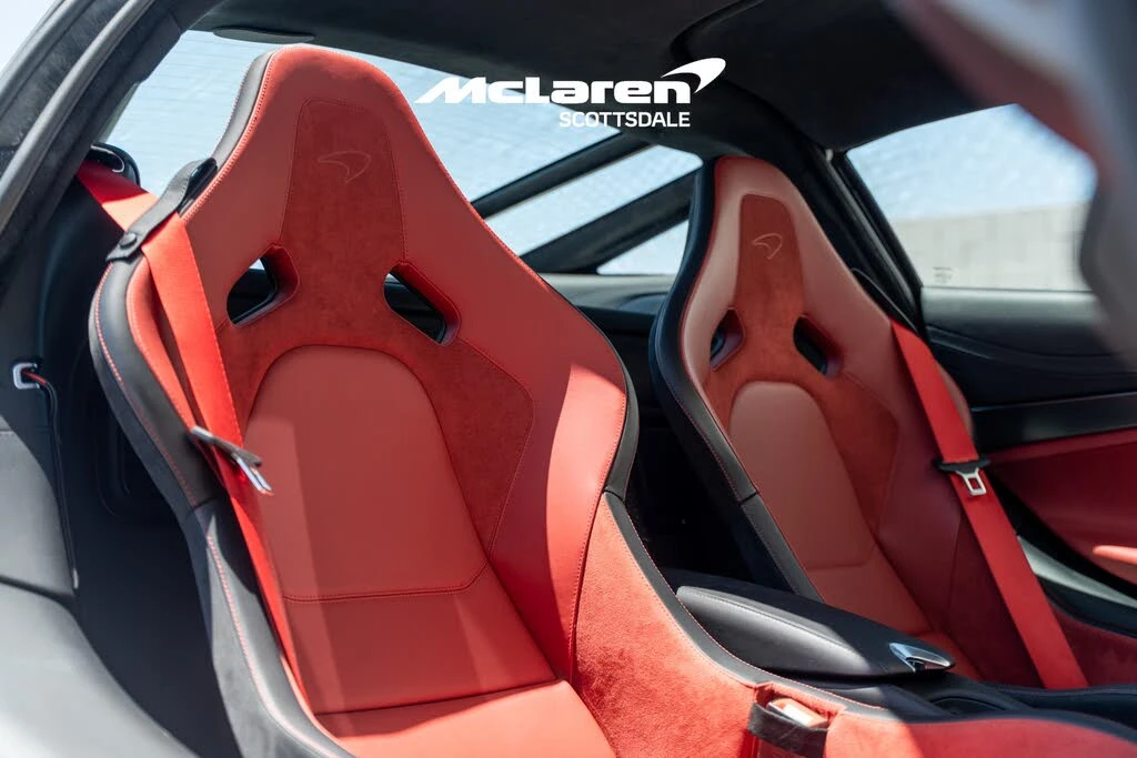2024 McLaren 750S Coupe - Image 11 of 29