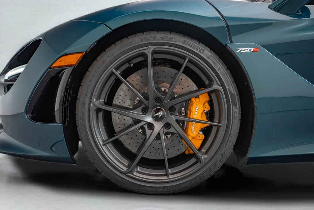 2024 McLaren 750S Coupe - Image 8 of 19