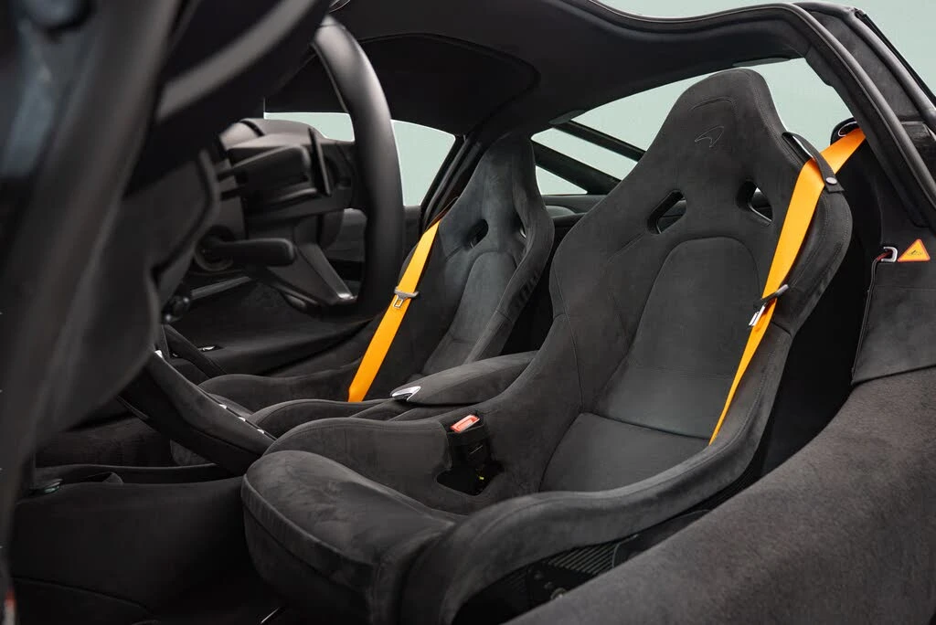2024 McLaren 750S Coupe - Image 15 of 19