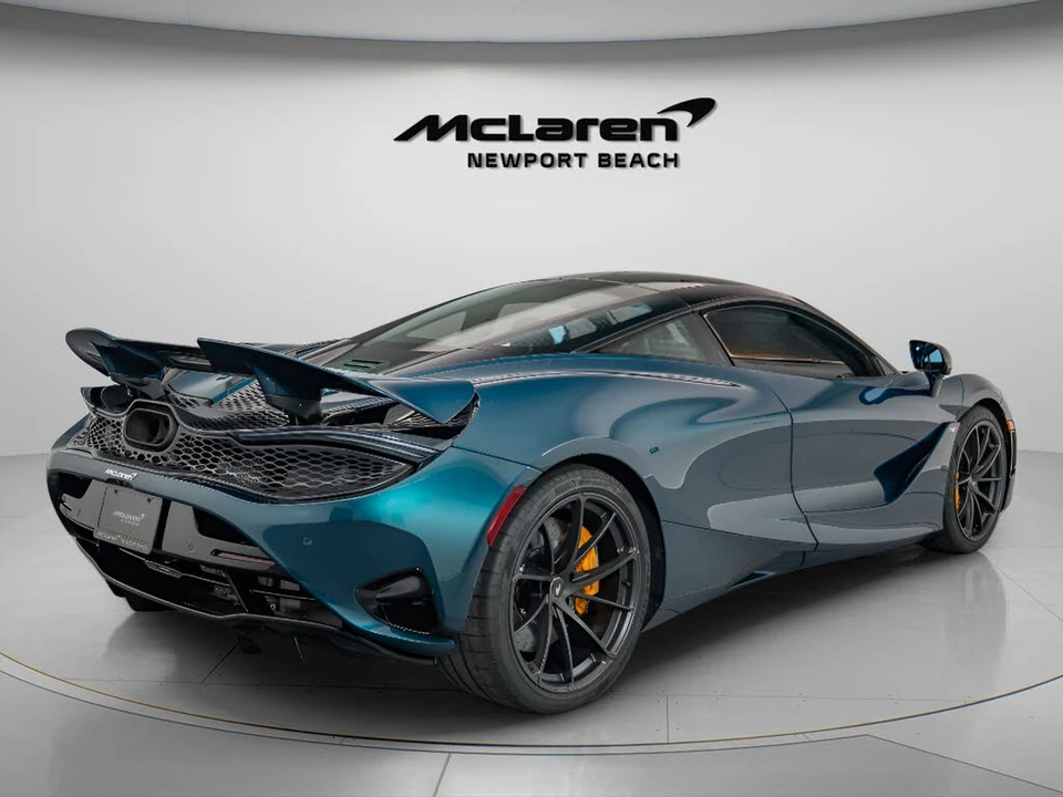 2024 McLaren 750S Coupe - Image 6 of 19