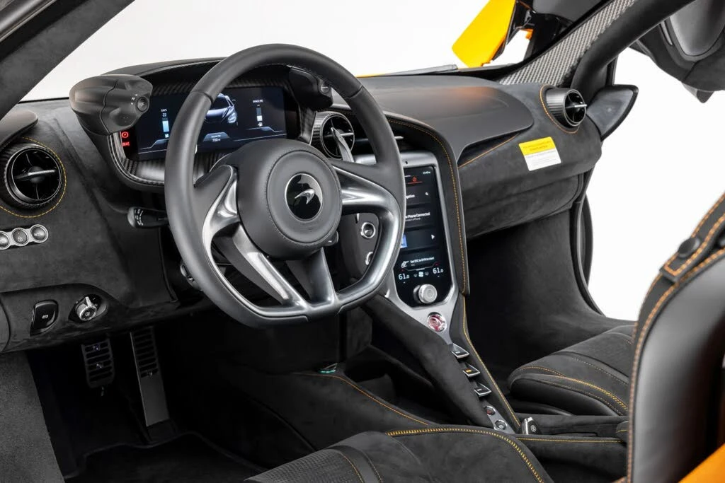 2024 McLaren 750S Coupe - Image 27 of 31