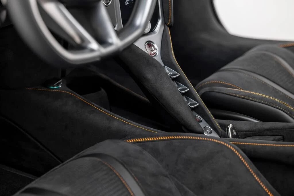 2024 McLaren 750S Coupe - Image 29 of 31