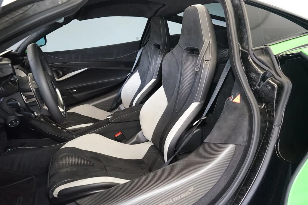 2024 McLaren 750S Coupe - Image 19 of 31