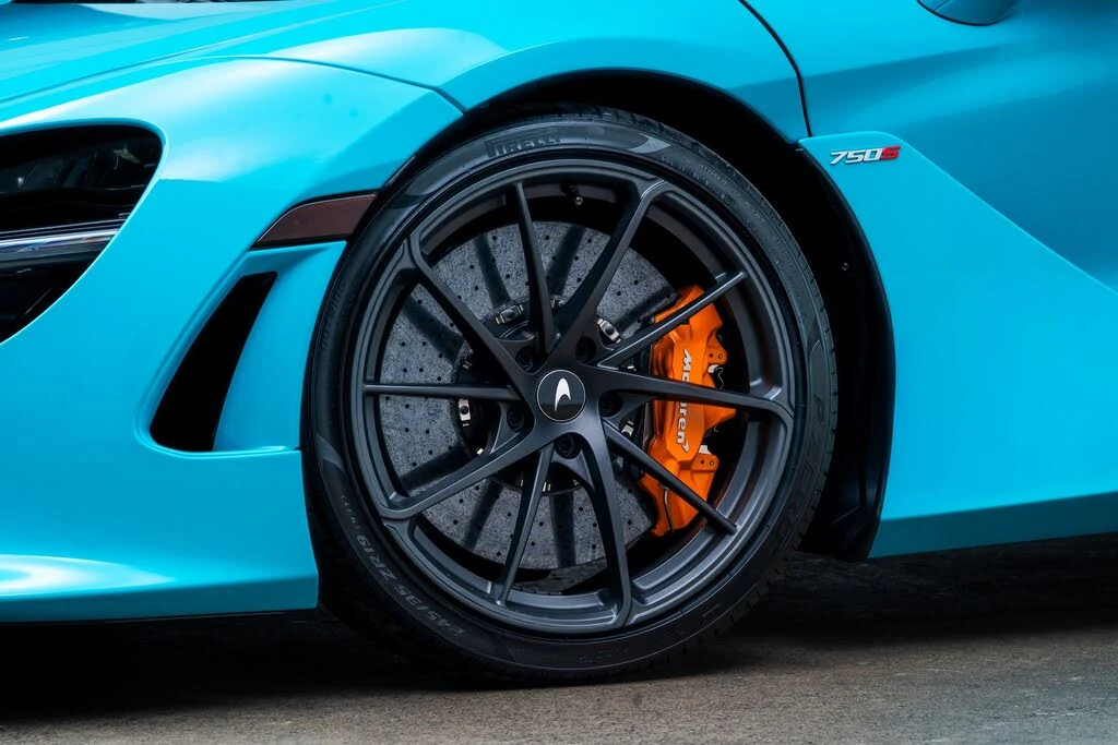2024 McLaren 750S Coupe - Image 8 of 31